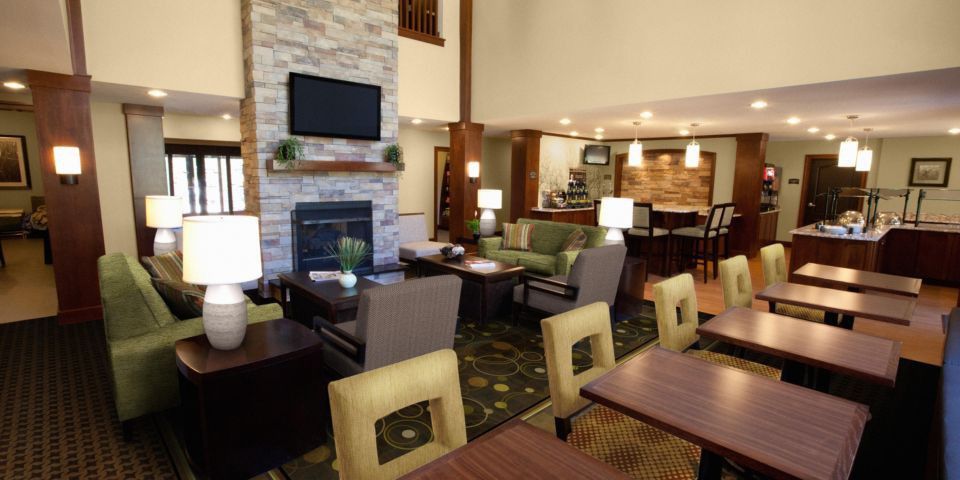 Staybridge Suites Corona South By Ihg Esterno foto