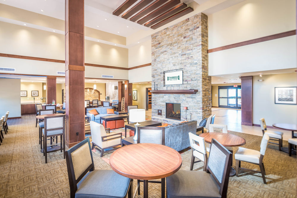 Staybridge Suites Corona South By Ihg Esterno foto