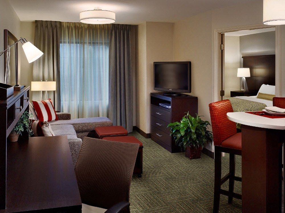 Staybridge Suites Corona South By Ihg Esterno foto