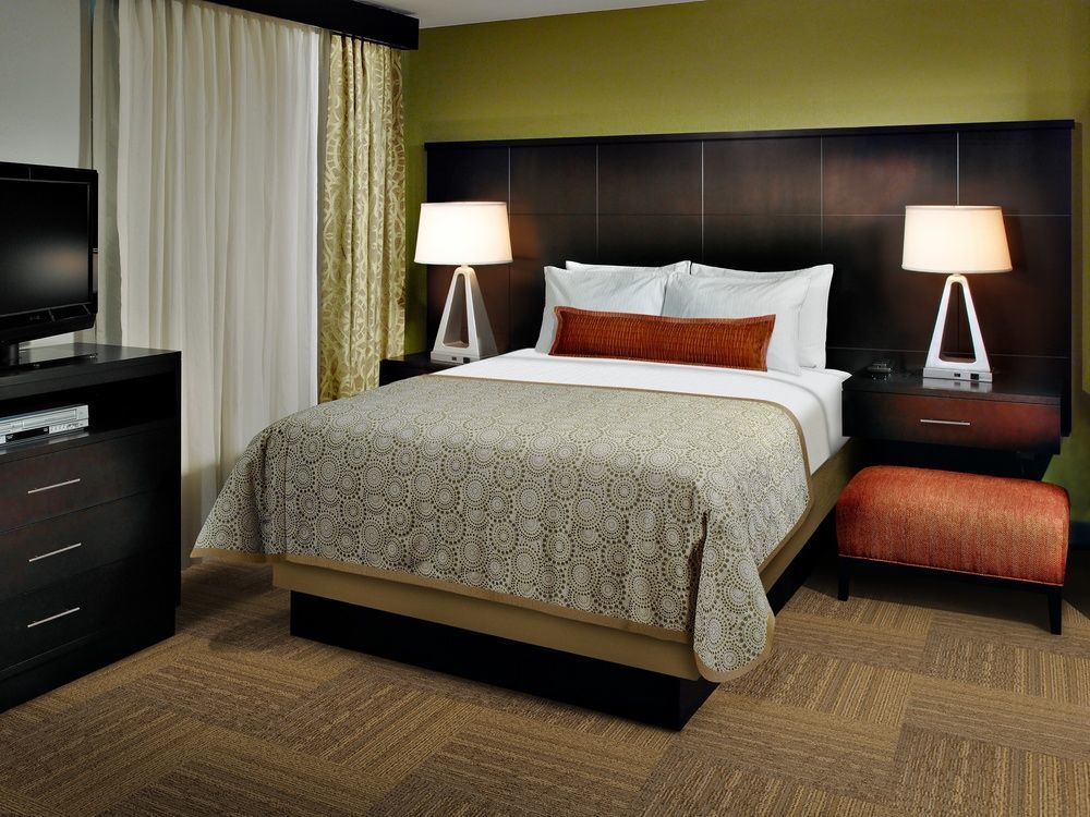 Staybridge Suites Corona South By Ihg Esterno foto