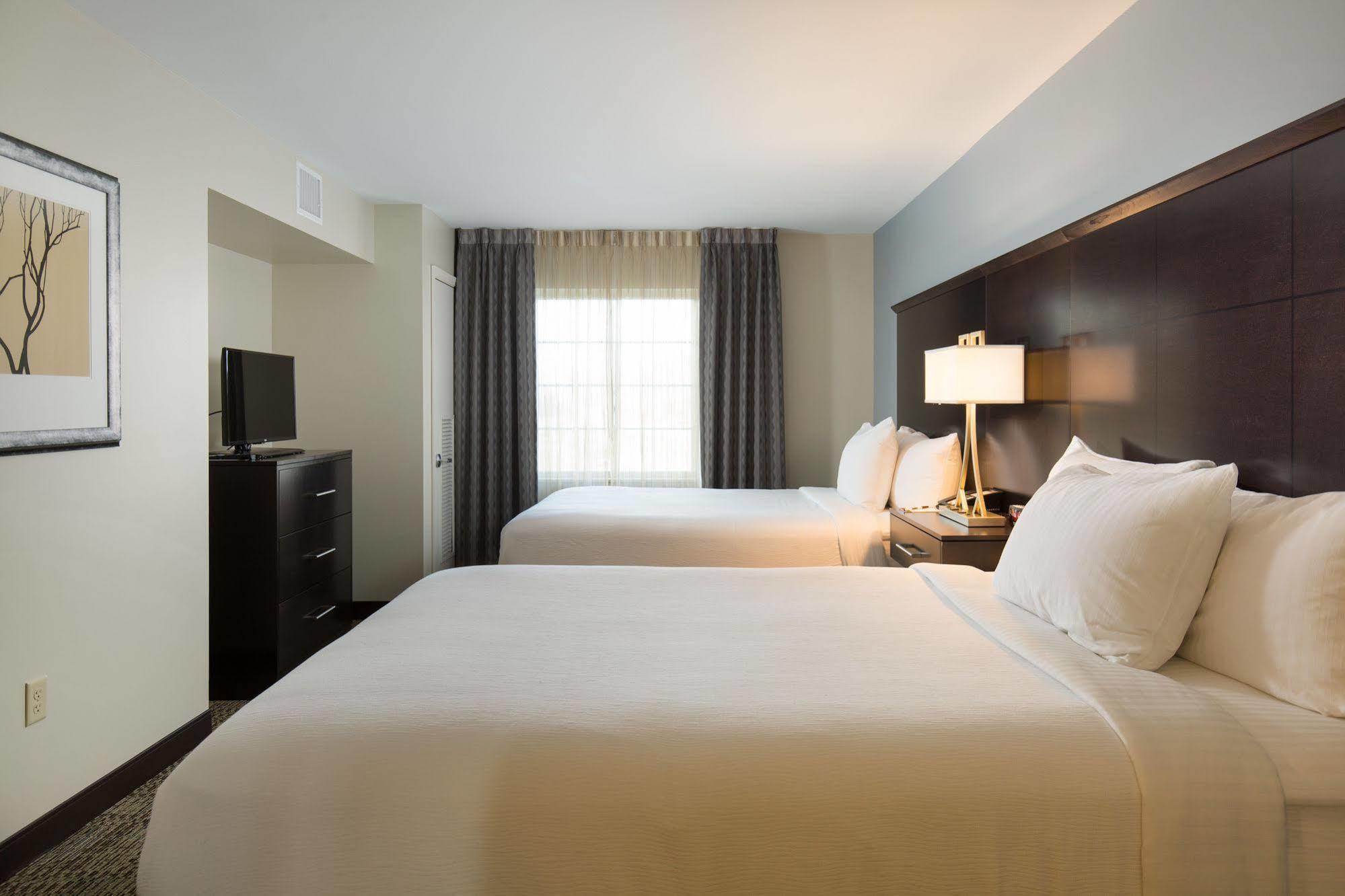 Staybridge Suites Corona South By Ihg Esterno foto