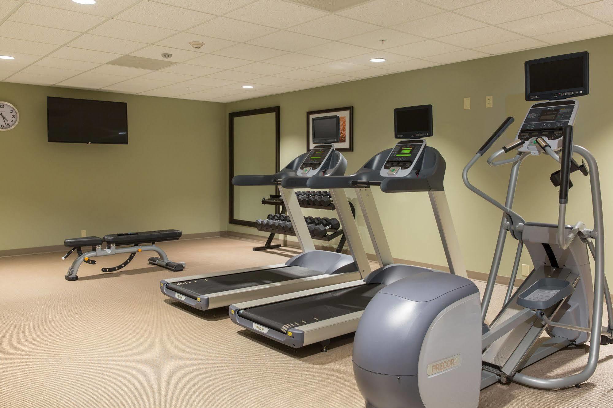 Staybridge Suites Corona South By Ihg Esterno foto